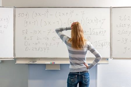 ۱۲ تکنیک طلایی رتبه ها ترفند حل ساده تست های ریاضی